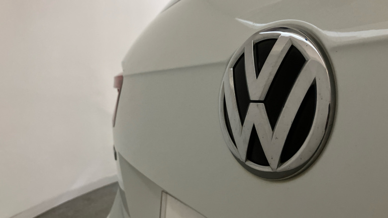 Volkswagen Tiguan 2.0 TDi 150 4Motion R-Line 5dr DSG Diesel Estate